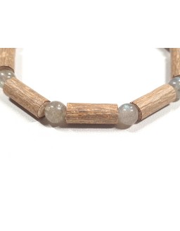 Hazelwood bracelet with Labradorite