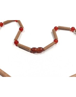 Hazelwood necklace with Carnelian
