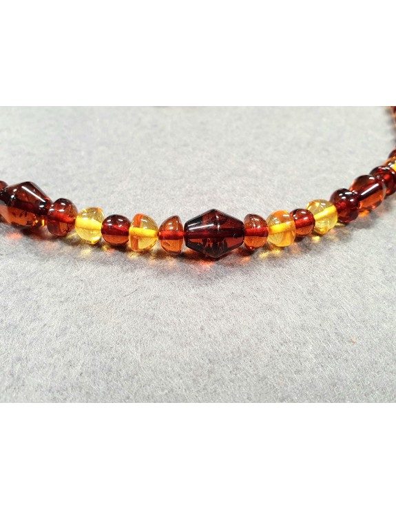 Natural genuine Baltic amber necklace